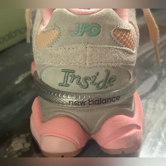 New Balance x Joe Feelgood Inside Voices - Picture 13 of 16